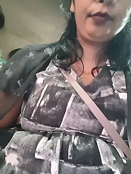 Ass_big_girl live cam on StripChat