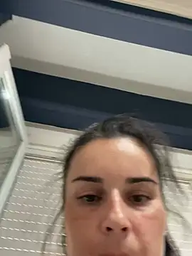 Naira_Dan webcam
