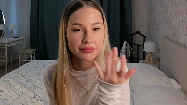 TanyaSoo webcam