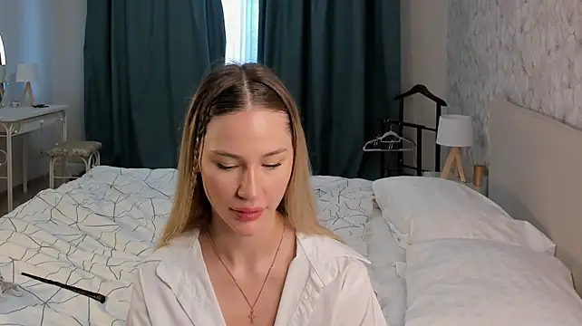 TanyaSoo webcam