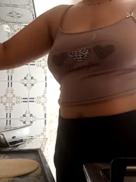 maya_doctora live cam preview