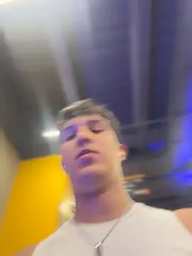 Leo_Savage_