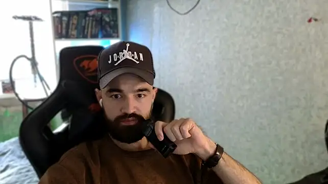 _Serious_Man webcam