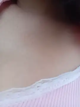 Linda-yiyi webcam
