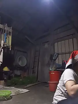 Linda-04 webcam