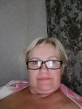 Mayya4321 live cam on StripChat