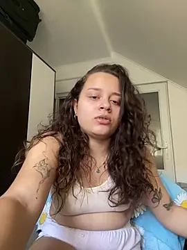 BellaVibesweet webcam