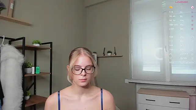 CrazeDaize webcam