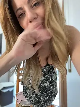 sexylenia webcam
