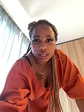 CurvyDesire1 webcam