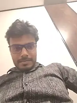 Alphabull4u webcam