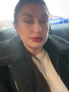 AriannaCruise webcam