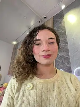 seraphine_nyx (T teen) - Cute outfit, my angel 💚🤩