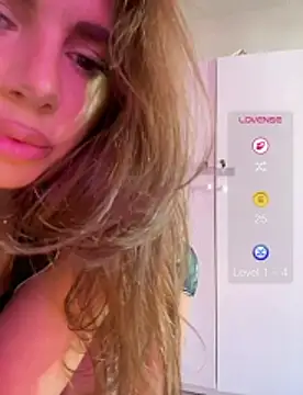 SophieeCharm webcam