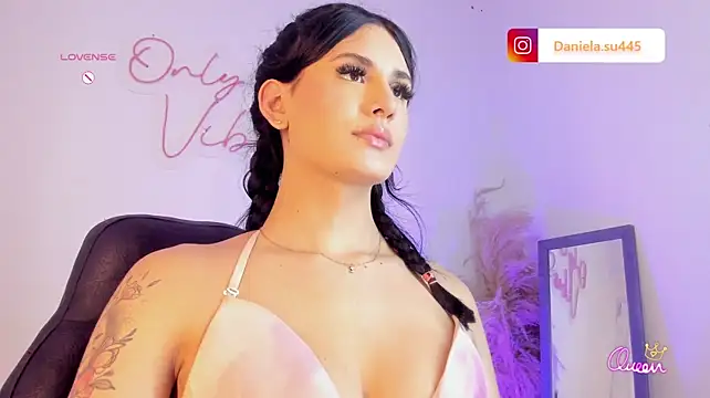 MiaDaniella__
