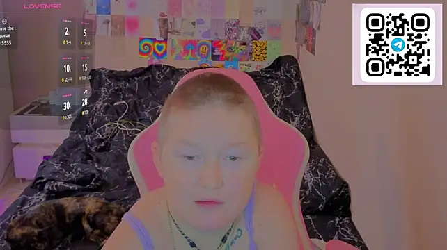 Mia_Moores