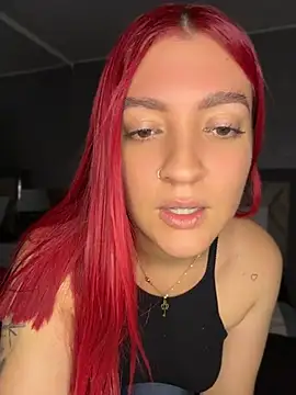 AinhoaaMontero webcam