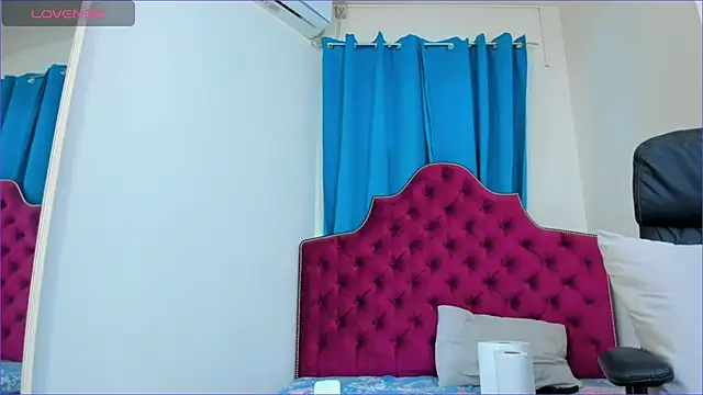 ninnadee live cam preview