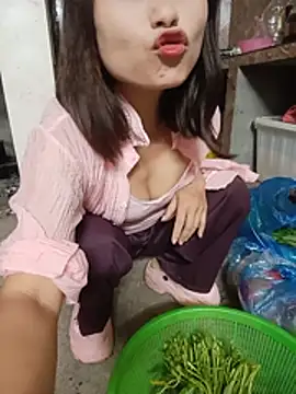 Linda-yiyi webcam