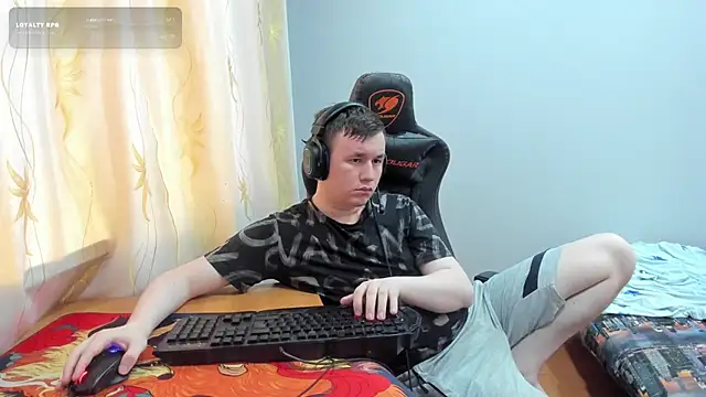 iliaskrislove live cam