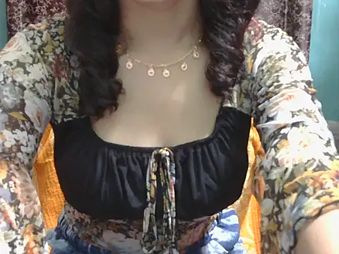 Adorable_Ayesha webcam