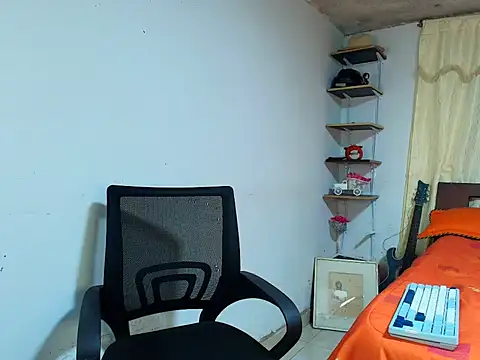 Hazel_pretty webcam