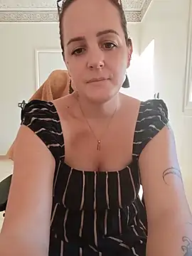 emiliemilf webcam