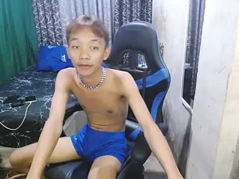 Innocentfucker webcam