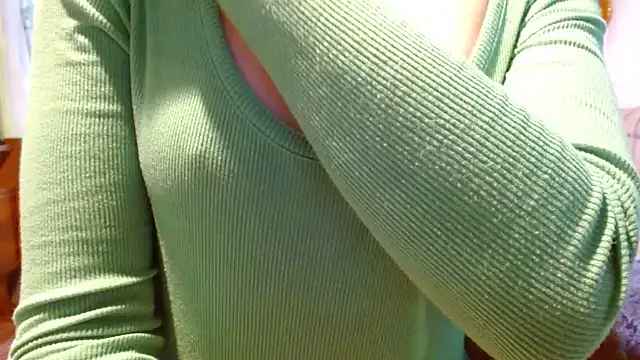 LorraineOSun live cam preview