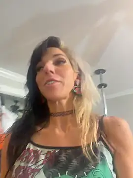 lil_jiggly webcam