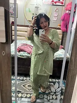Anshika_Arya webcam