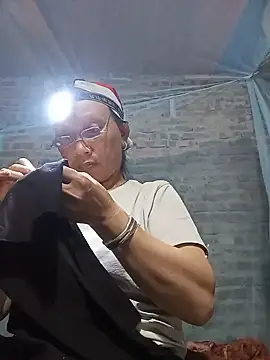 Linda-04 webcam