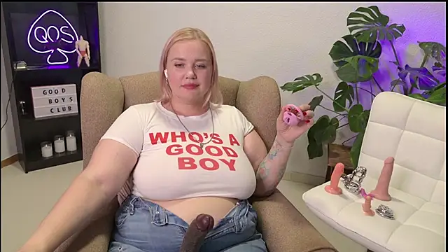 MargotGrey webcam