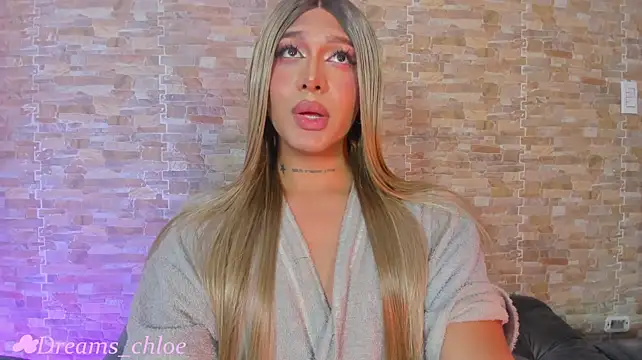 Dreams_Chloe webcam