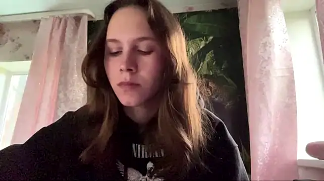 EllynDincher webcam