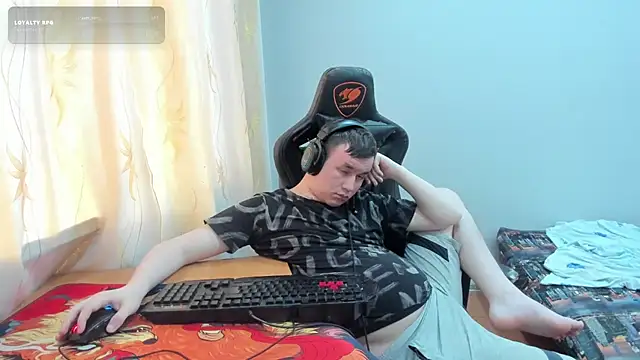 iliaskrislove webcam