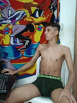 Alayn_sexy_ayes webcam