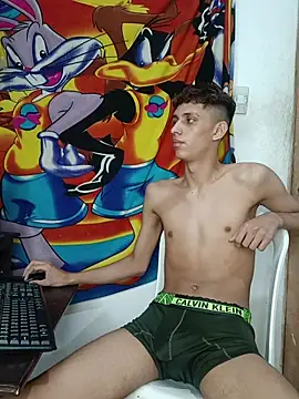Alayn_sexy_ayes webcam