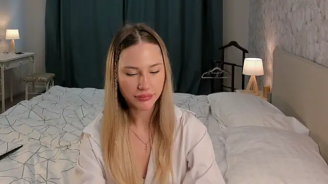 TanyaSoo webcam