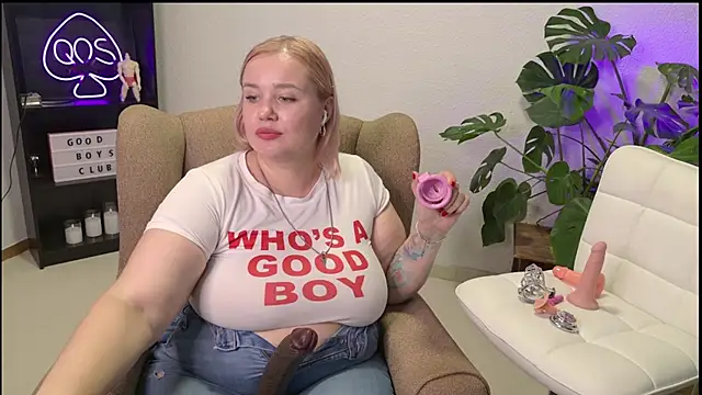 MargotGrey webcam