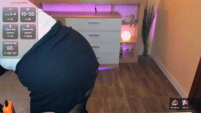 Tina_Walker webcam