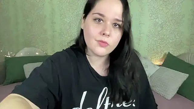 IvyLebelly webcam