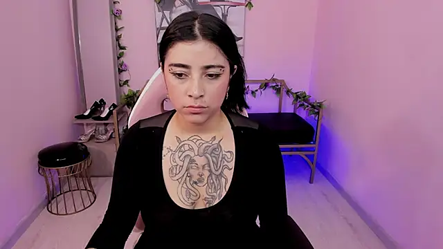 Adri_gomez_x webcam