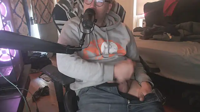chicostick413 webcam