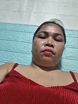 Sweetlorie_83 live cam on StripChat
