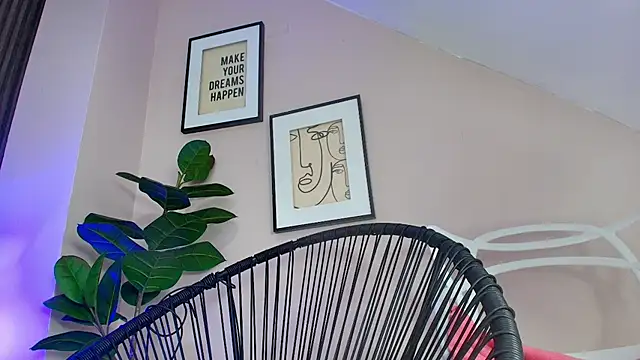 biancaa_18 live cam preview