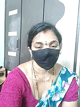 Leela_555 webcam