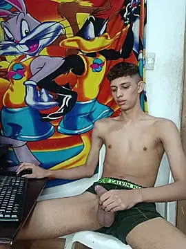 Alayn_sexy_ayes