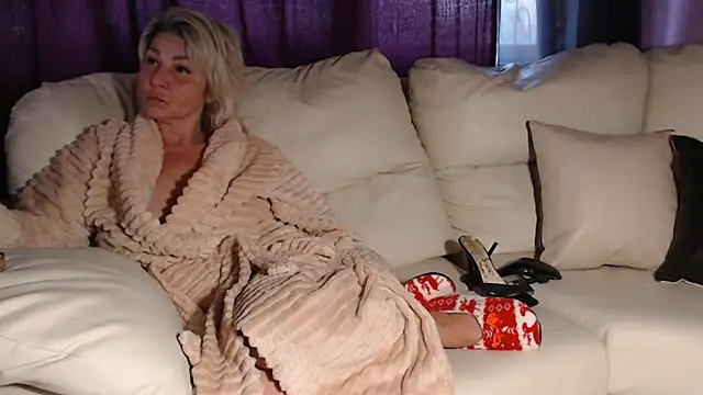 TightAssMom