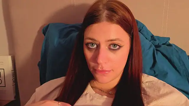 elizabell_rouge webcam